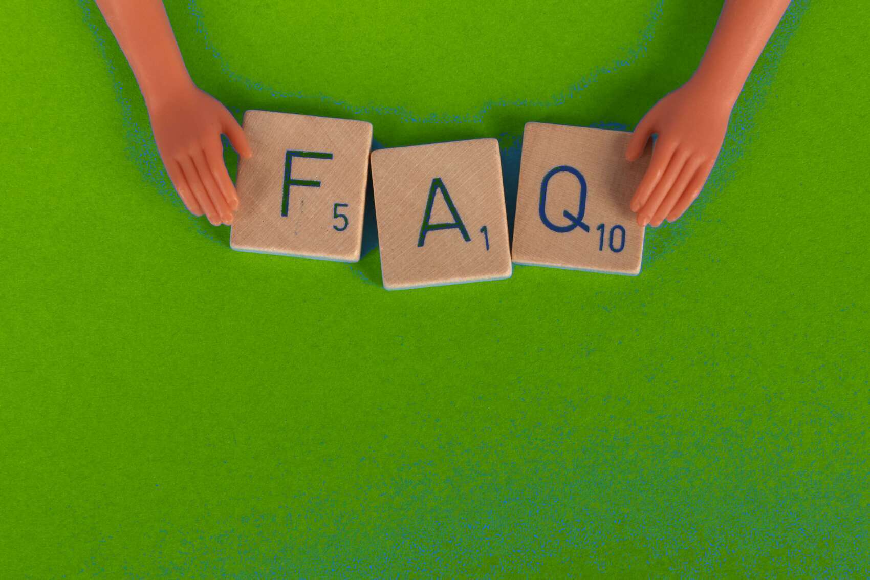 FAQ Scrabble tiles green